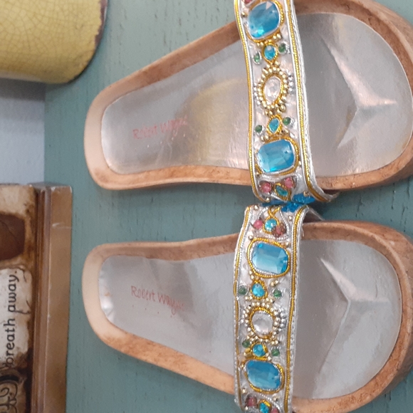 ROBERT WAYNE SANDALS SZ 9 - Picture 1 of 3